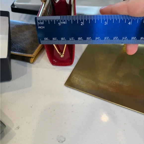 Burberrys of London NWOT Kisslock Coin Purse Navy Logo Box - Picture 9 of 9